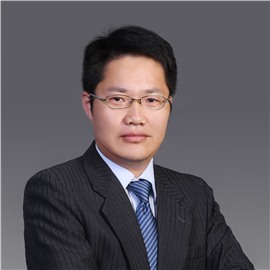 李新华